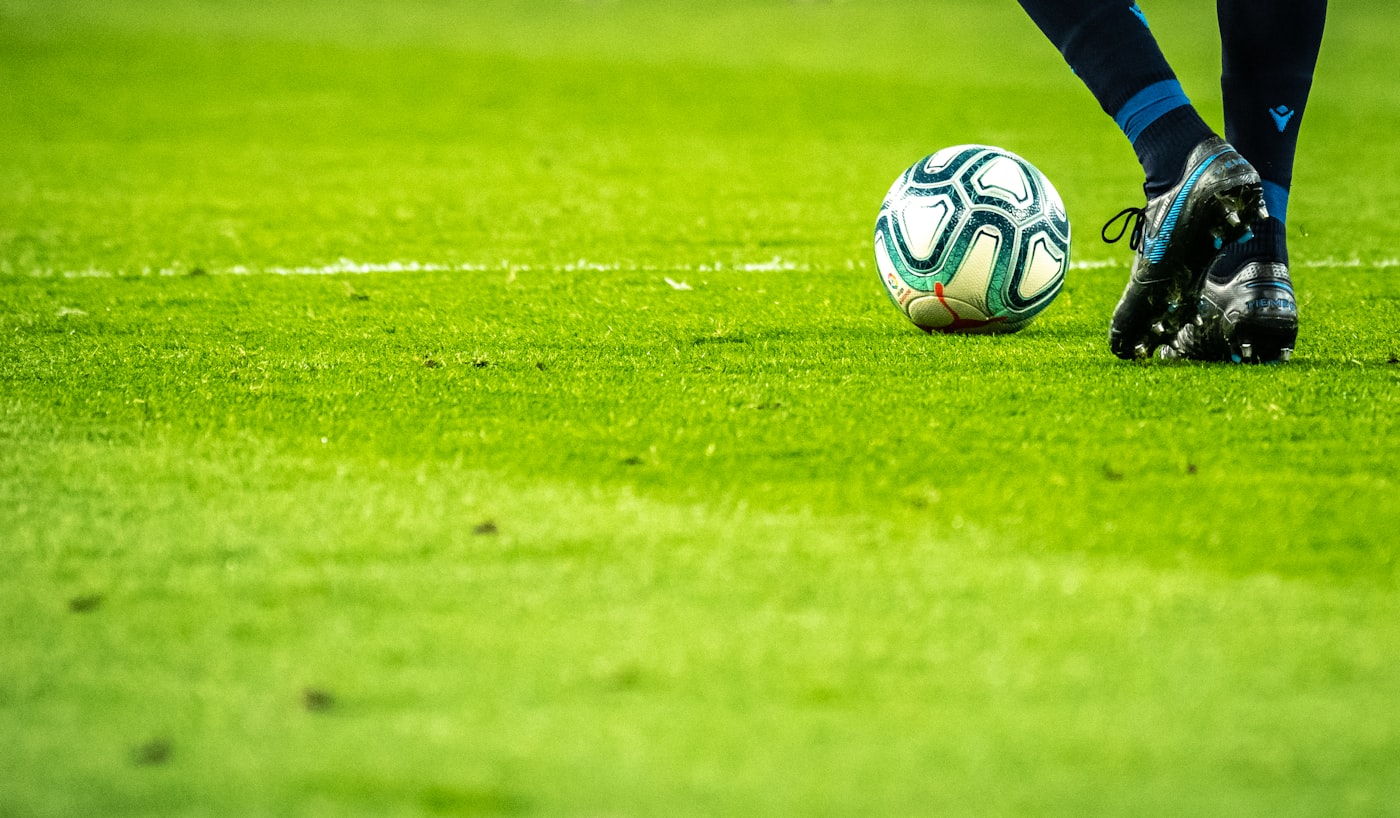 Suíça 2 x 1 Canadá: resumo em cards